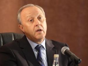 На фото Валерий Радаев